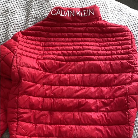 COPY - CALVIN KLEIN RED OUFFER JACKET - Picture 3 of 4